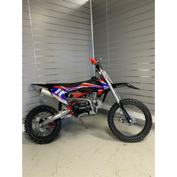 Pitbike Leramotors Shark 125ccm E-Start 4T 17"/14" Červená