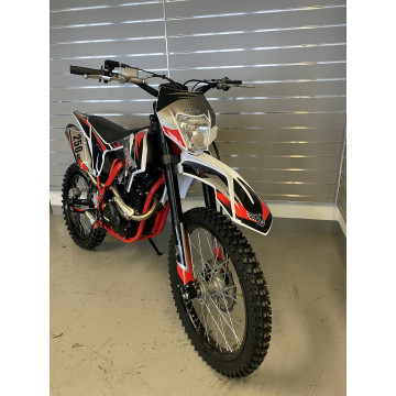 Pitbike Leramotors Killer 250ccm 21"/18" červená