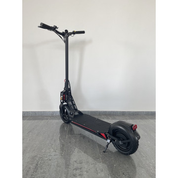 Lera Scooters XS04 Pro 48V Li Černá