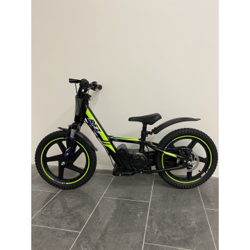 Odrážedlo Leramotors By Apollo RFZ Sedna 16 PRO Zelená