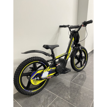 Odrážedlo Leramotors By Apollo RFZ Sedna 16 PRO Žlutá