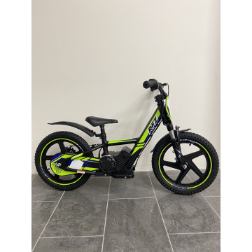 Odrážedlo Leramotors By Apollo RFZ Sedna 16 PRO Zelená